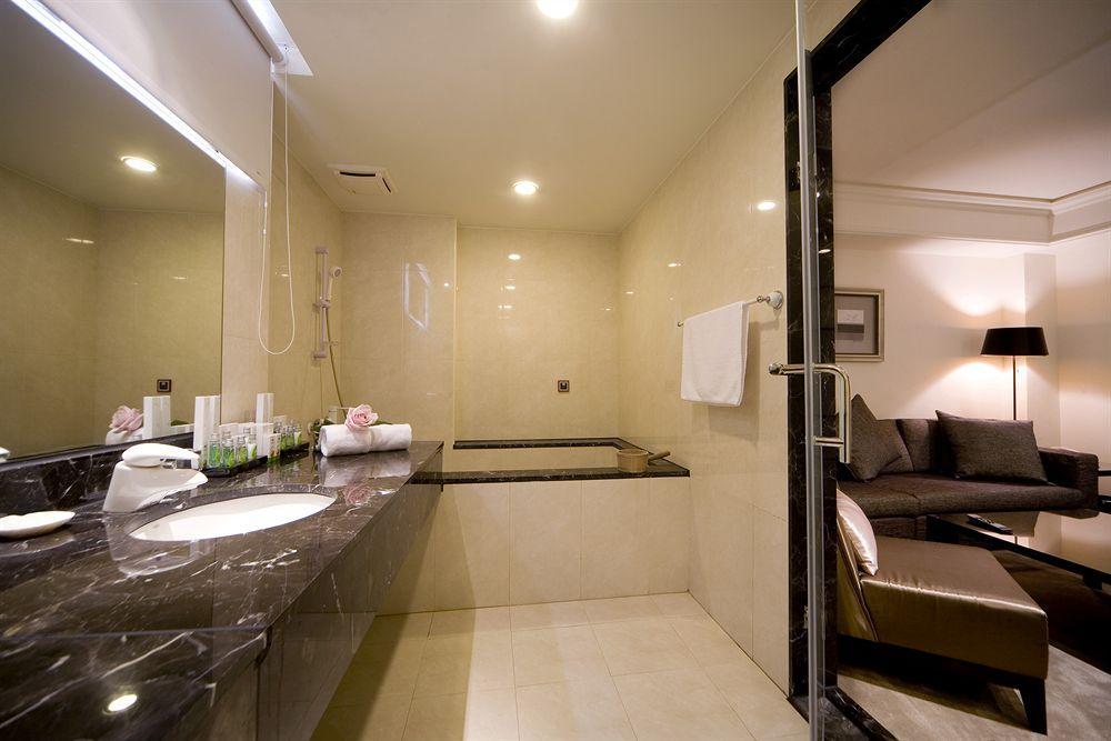 Longbon Resort Beitou Taipeh Exterior foto